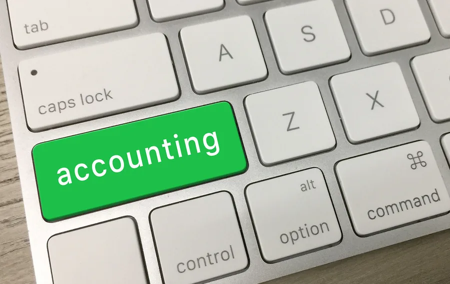 Tecla de teclado con la palabra accounting